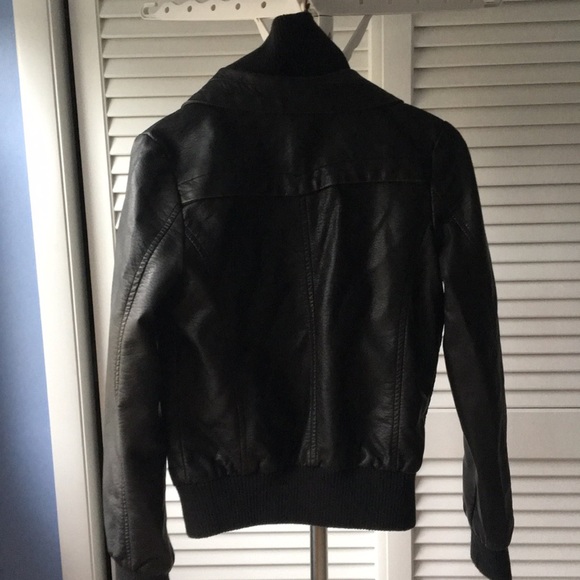 Francesca’s leather jacket (Thread and Supply) - Picture 5 of 5